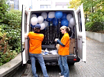 spielmobil - mobile spa�versorgung vor ort - hier helliumballons f�r die hypoVereinsbank in frankfurt