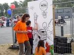 praktische workshops, sport und spiel - hier malwand von rautie bei MAN in salzgitter